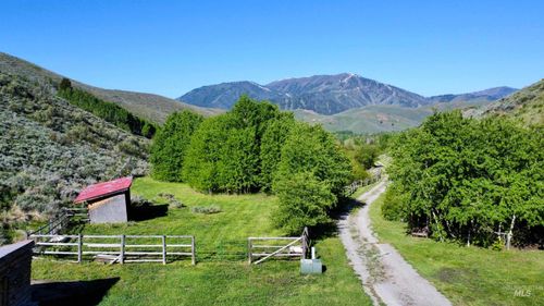 120 Keystone Rd, Sun Valley, ID, 83353-7701 | Card Image