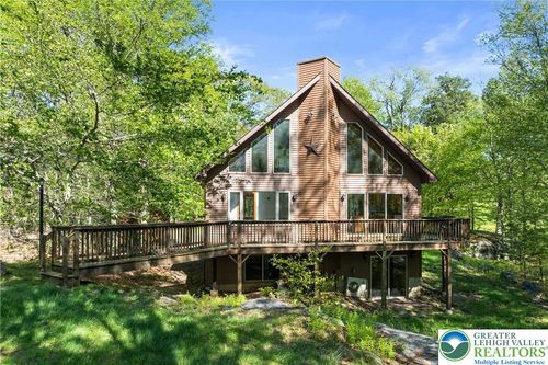 2107 Lenape Ter, Canadensis, PA, 18325-8708 | Card Image