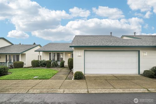 7207 Ne 43rd Way, Vancouver, WA, 98662-6763 | Card Image