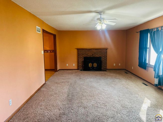 718 S 9 Th St, House other with 4 bedrooms, 2 bathrooms and null parking in Osage City KS | Image 10