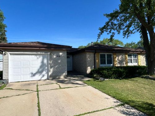 720 Wildwood Ln, Streamwood, IL, 60107-2072 | Card Image