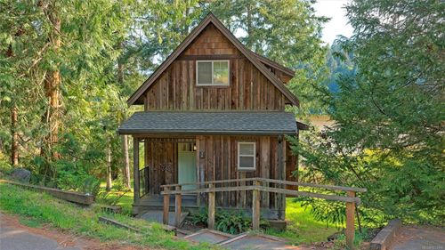 38-315 Robinson Rd, Salt Spring Island, BC, V8K1P7 | Card Image