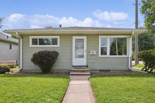 600 Evergreen Avenue, Waterloo, IA, 50701 | Card Image