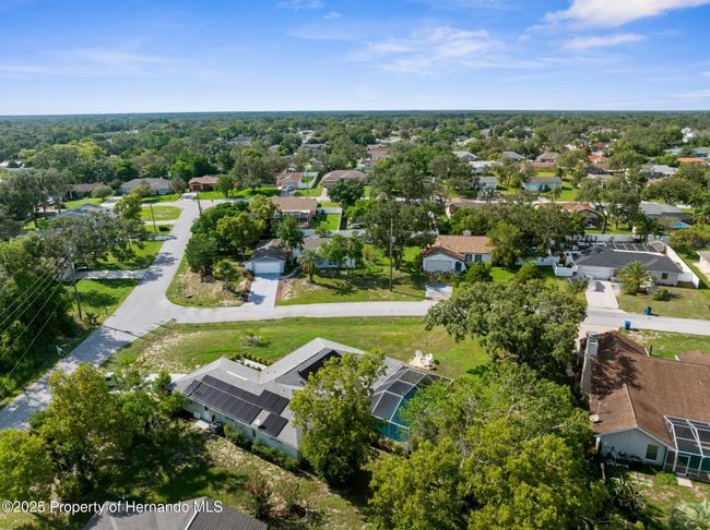 1350 Gatewood Ave, House other with 3 bedrooms, 2 bathrooms and null parking in Spring Hill FL | Image 32