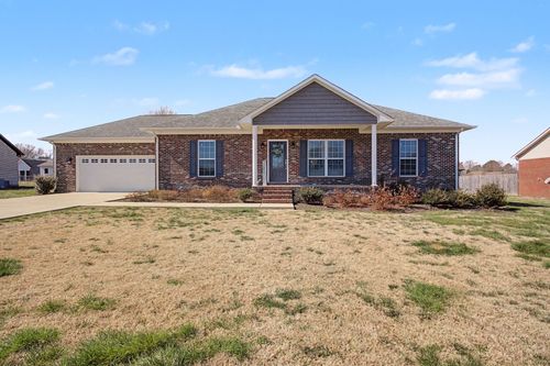 1702 Gordon Ln, Lawrenceburg, TN, 38464-3044 | Card Image