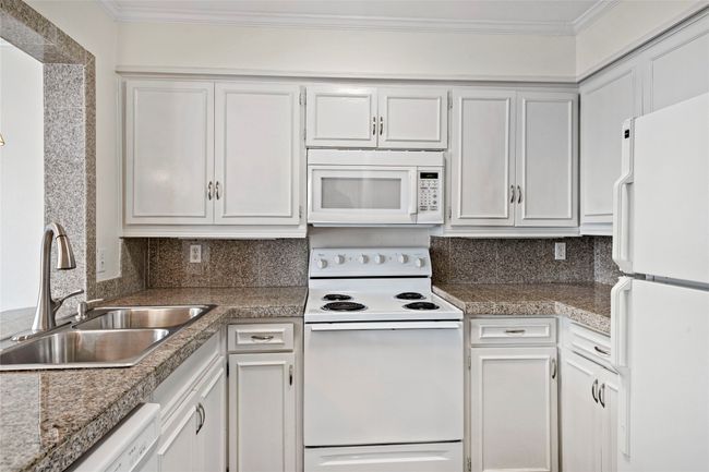 APT-261 - 5881 Preston View Blvd, Condo with 1 bedrooms, 1 bathrooms and null parking in Dallas TX | Image 10