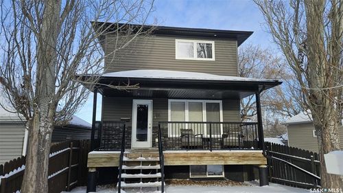 66 Iroquois St E, Moose Jaw, SK, S6H4S8 | Card Image