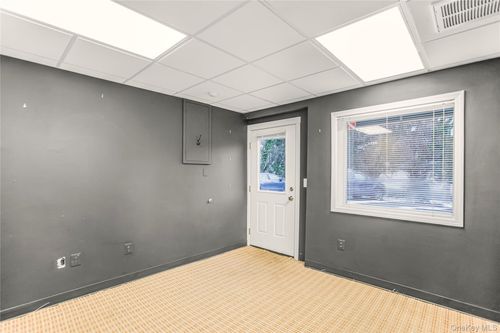 3-146 S Country Rd, Brookhaven, NY, 11719 | Card Image