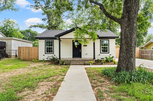 1909 Columbia St, Waco, TX, 76711-1910 | Card Image