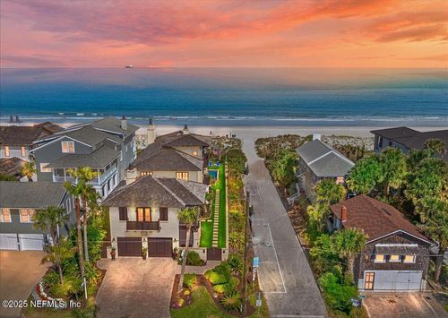 1515 Beach Ave, ATLANTIC BEACH, FL, 32233-5735 | Card Image