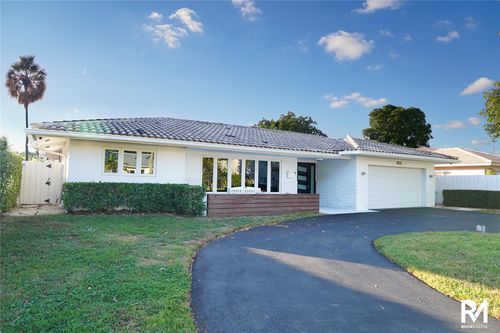 4841 Ne 28th Ave, Fort Lauderdale, FL, 33308-4824 | Card Image