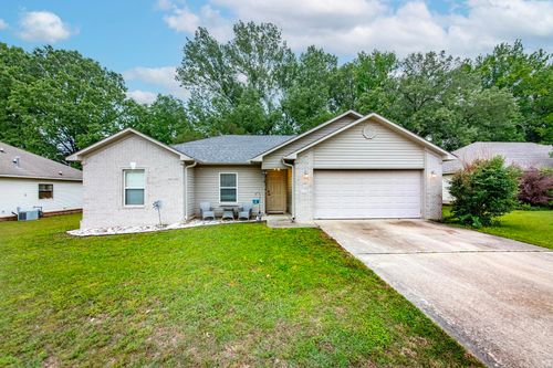 92 Seminole Cir, Austin, AR, 72007-9627 | Card Image