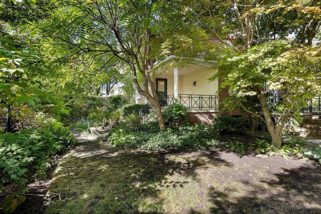 67 Chestnut Park Rd, House other with 5 bedrooms, 5 bathrooms and 4 parking in Toronto ON | Image 9