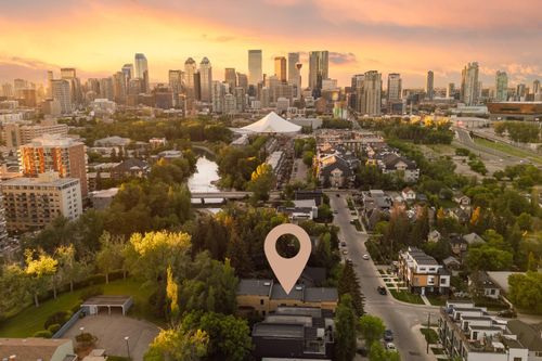 {{alt}} | Card Image