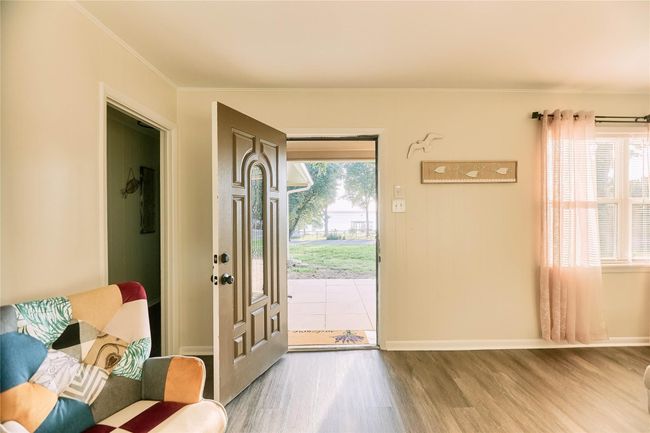 7408 Scenic Dr, House other with 2 bedrooms, 2 bathrooms and null parking in Lone Oak TX | Image 6