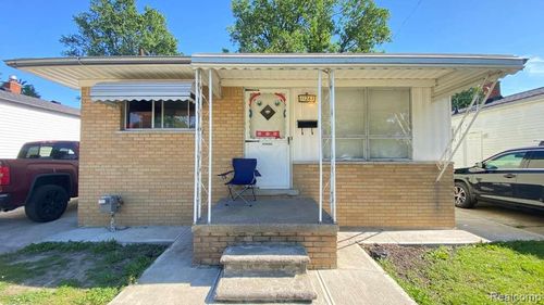 11268 Jewett Ave, Warren, MI, 48089-1844 | Card Image