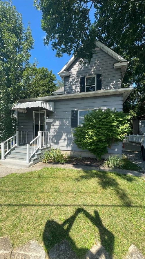 507 Cherry St, Mars, PA, 16046-3417 | Card Image