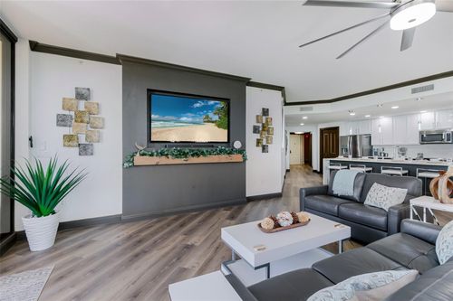 apt-607-5781 Cape Harbour Dr, CAPE CORAL, FL, 33914-8612 | Card Image