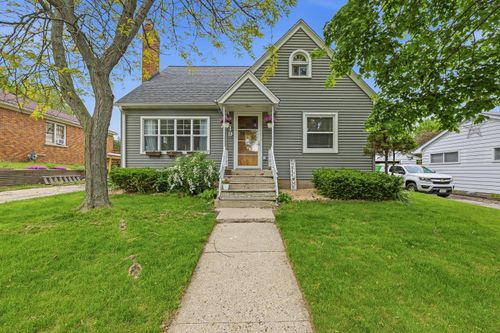 119 S Palmatory St, Horicon, WI, 53032-1217 | Card Image