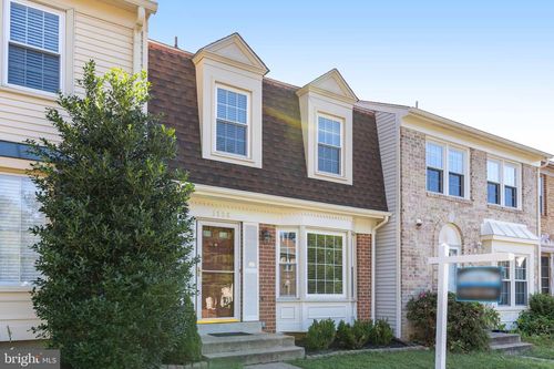 5508 La Cross Ct, FAIRFAX, VA, 22032-4025 | Card Image