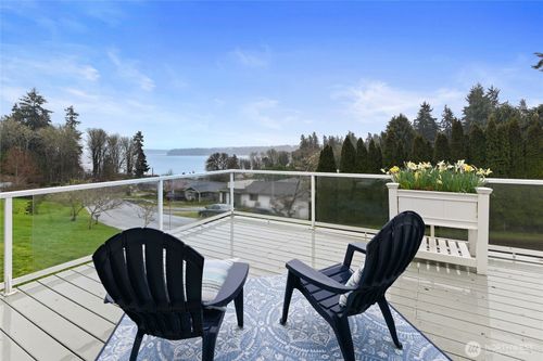 9011 Roanoke Rd Ne, Bremerton, WA, 98311-9356 | Card Image
