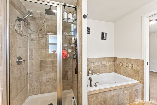 20311 Orting Kapowsin Hwy E, House other with 3 bedrooms, 3 bathrooms and 3 parking in Graham WA | Image 16