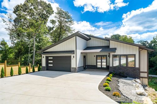27 George Allen Rdg, Arden, NC, 28704-0059 | Card Image