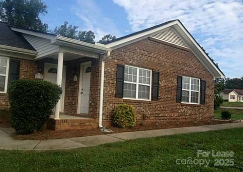 745 Shinnville Rd, Mooresville, NC, 28115-9378 | Card Image