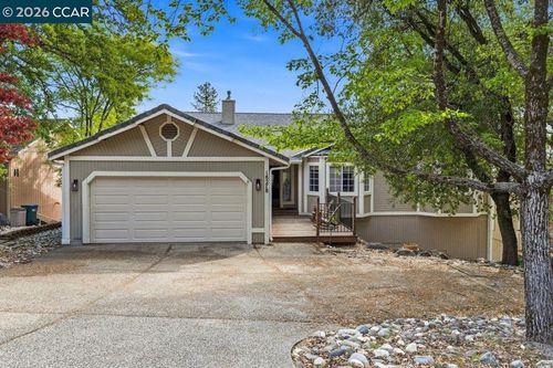 18278 Hummingbird Dr, Penn Valley, CA, 95946-9699 | Card Image