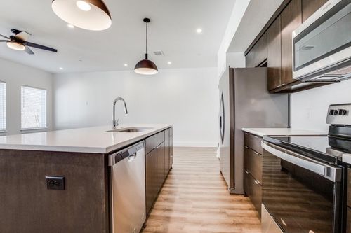 apt-103-408 Dr Martin Luther King Jr Blvd, Waxahachie, TX, 75165-3854 | Card Image