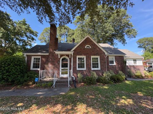 310 E 12th St, Washington, NC, 27889-3723 | Card Image