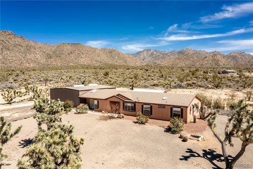 11078 S Alvis Rd, Yucca, AZ, 86438 | Card Image
