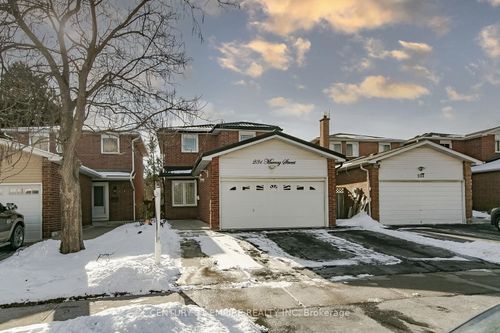 231 Murray St, Brampton, ON, L6X3M1 | Card Image