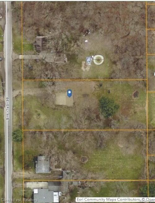 5154 Beverly Ave, Kalamazoo, MI, 49004-1402 | Card Image