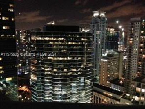 apt-3400-1300 Brickell Bay Dr, Miami, FL, 33131-3483 | Card Image