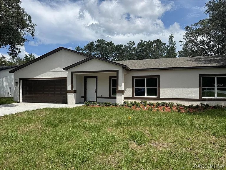 Residential Lease in Citrus Springs 5