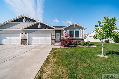 2846 Blackwood, Idaho Falls, ID, 83402-3001 | Card Image