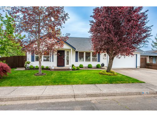 10 Davis Pl, Cottage Grove, OR, 97424-1223 | Card Image