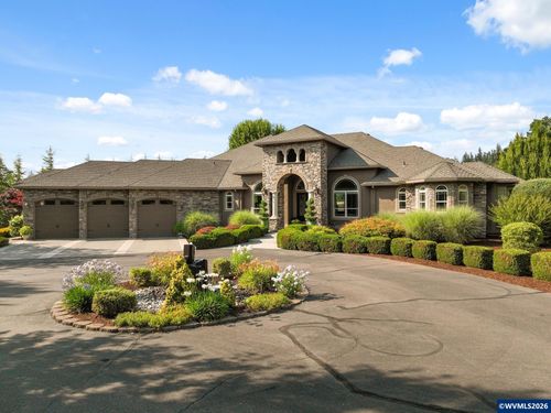 16207 Abiqua Rd Ne, Silverton, OR, 97381-9147 | Card Image