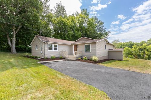 261 Oswego River Rd, Phoenix, NY, 13135-4255 | Card Image