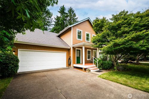 911 Sarah Court Nw, Olympia, WA, 98502 | Card Image