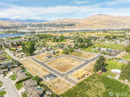 134 Chadwick (Lot6) Place Nw, East Wenatchee, WA, 98802 | Card Image