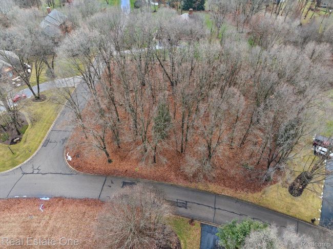 2423 Canterwood, Home with 0 bedrooms, 0 bathrooms and null parking in Highland MI | Image 6