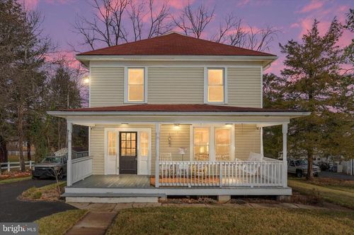 130 Carpenters Ave, WARDENSVILLE, WV, 26851-7403 | Card Image