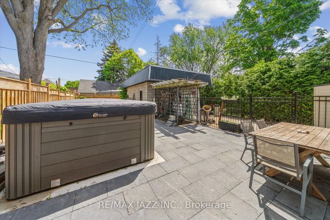 649 Masson St, House other with 3 bedrooms, 2 bathrooms and 3 parking in Oshawa ON | Image 38