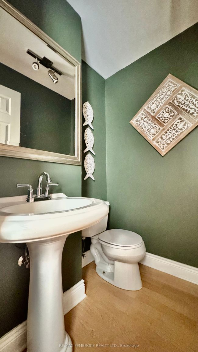 179 Ridge Rd, House other with 3 bedrooms, 2 bathrooms and 4 parking in Deep River ON | Image 21
