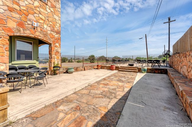 216 Middlebuster Rd, Home with 0 bedrooms, 0 bathrooms and null parking in Gonzales TX | Image 28