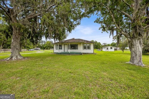 879 Charlie Smith Sr Highway, Saint Marys, GA, 31558 | Card Image