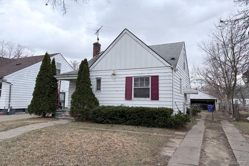 20300 Hickory St, Detroit, MI, 48205-1133 | Card Image