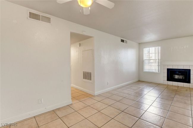 102 - 2801 N Rainbow Blvd, Condo with 2 bedrooms, 2 bathrooms and null parking in Las Vegas NV | Image 7